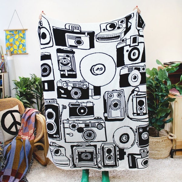 Vintage Camera Reversible Knit Blanket - Black and White Throw - Cameras Pattern - Reversible - Classic Apartment Living Room NYC