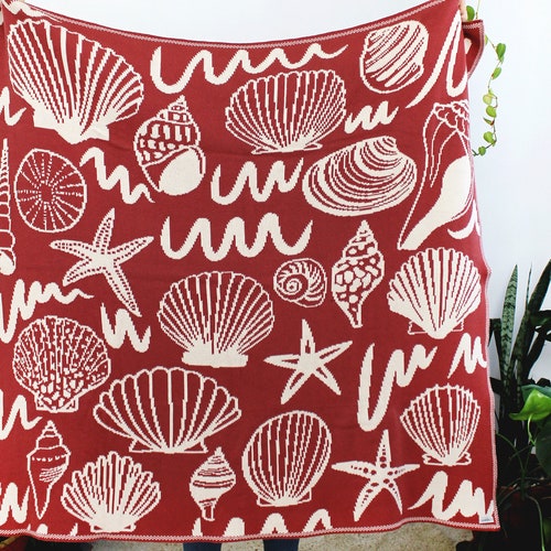 Seashell Cotton Blanket in Nautical Red - Beach House Decor - Under The Sea Throw store - Classic Living Room - House Warming Gift Ideas