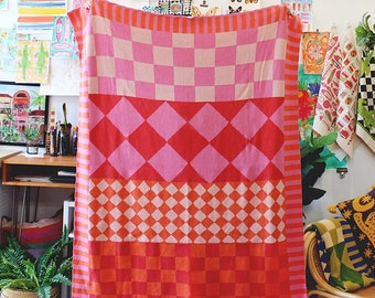 Diamond Checkerboard Pattern Mix & Match Knit Throw Blanket in Melt My Heart