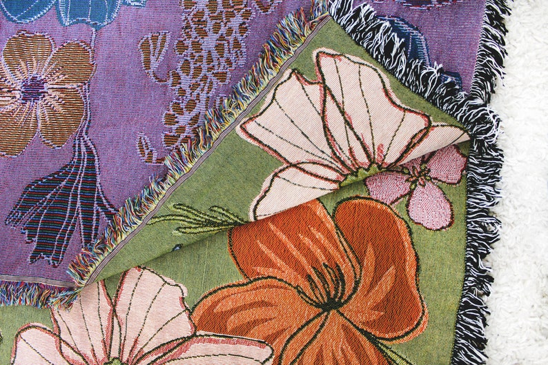 Calhoun & Co. Wild Flowers Blanket - Thumbnail 5