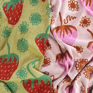 Strawberry Field Knit Blanket Fruit Home Decor Sorbet Pink Blush Orange image 4