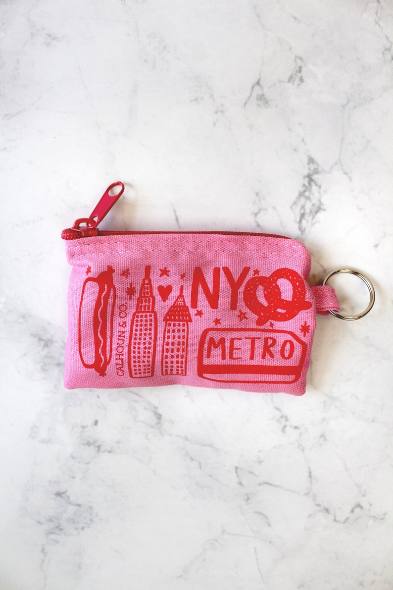 New York Screen Printed Zipper Card Pouch with Key Ring NYC Coin Pouch Metro Card Holder New York Keychain Zipper Wallet BIG APPLE