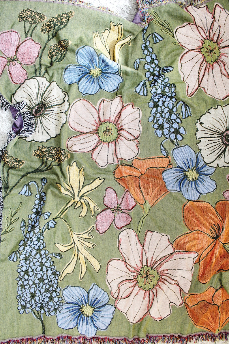 Calhoun & Co. Wild Flowers Blanket - Thumbnail 4