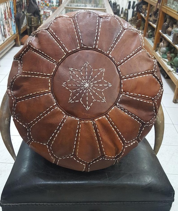 STUNNING MOROCCAN LEATHER POUF OTTOMAN FOOTSTOOL UNIQUE  LOVELY DESIGN AND COLOR 