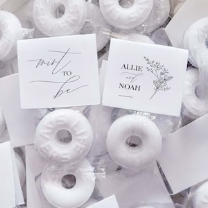 Set von 50 Personalisierte Hochzeit Mint Etiketten | Minze Gastgeschenke | Benutzerdefinierte Hochzeitsetiketten | Event Favors Mints