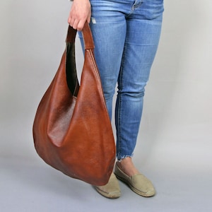 COGNAC BROWN LEATHER hobo bag, Sac à main moderne pour femmes, Sac à main en cuir marron marron doux, Sac de tous les jours, Sac Boho image 2