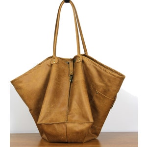 Weiche Ledertasche Handgemachte Weiche Ledertasche Limited Edition oversized Handtasche Große Tote Bag Big Camel Ledertasche Geschenk für Mama