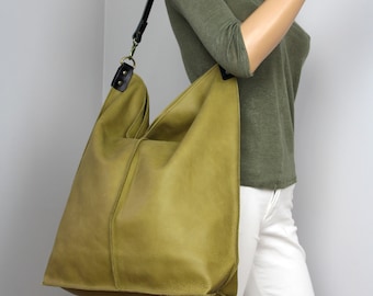 Everyday Shoulder Bag Zip Close  Oversized Hobo Bag Slouchy Tote Full Grain Leather Bright Green Leather Hobo Shoulder Bag