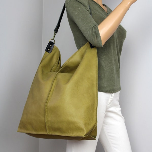 Everyday Shoulder Bag Zip Close  Oversized Hobo Bag Slouchy Tote Full Grain Leather Bright Green Leather Hobo Shoulder Bag