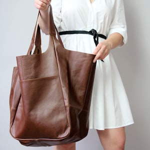 Oversized tote bag Vegetable Tanned Leather Handbag  Handbag for Women Every Day Bag Women leather bag  Extra Large Shoulder slouchy bag Bag