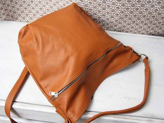 【関税込み】Big Hobo Bag - Rouje - Leather - Brown 3665385208693_MAIN_cbdf75124d.
