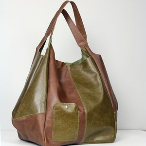 Slouchy leather tote bag, Oversize  leather bag, Green and brown oversized shoulder bag, Large leather tote, Overnight leather slouchy bag