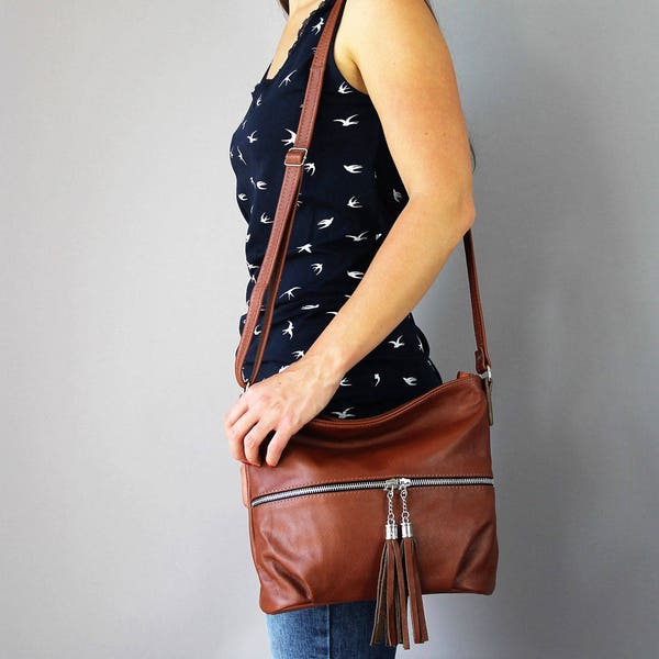 Cognac Leather Shoulder Bag, Small Crossbody Leather Bag, Brown Leather Purse, Crossbody Purse,  Fringe Bag, Leather Bag,Festival Bag