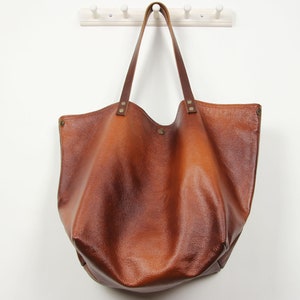 Limited Edition Leather Shopping bag, Everyday shopper bag, Large tote bag, Everyday handbag for women, Cognac brown Oversized tote bag,