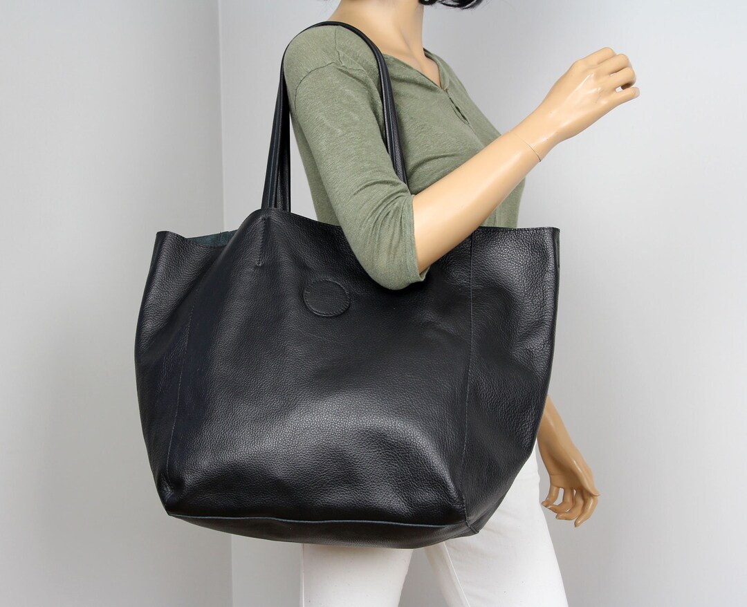 Faux Leather Tote Bag Black Durable With Inner Pockets Zipper Closure For Everyday Professionals main image 0