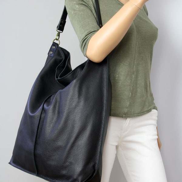 Black Leather Hobo Bag: Large Everyday Shoulder Bag with Zipper