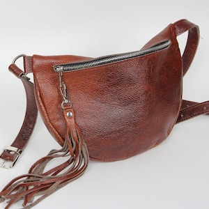 Leder Gürteltasche - Bumbag mit verstellbarem Gurt - Fanny Tasche - Gürteltasche - Damentasche Cognac Braun