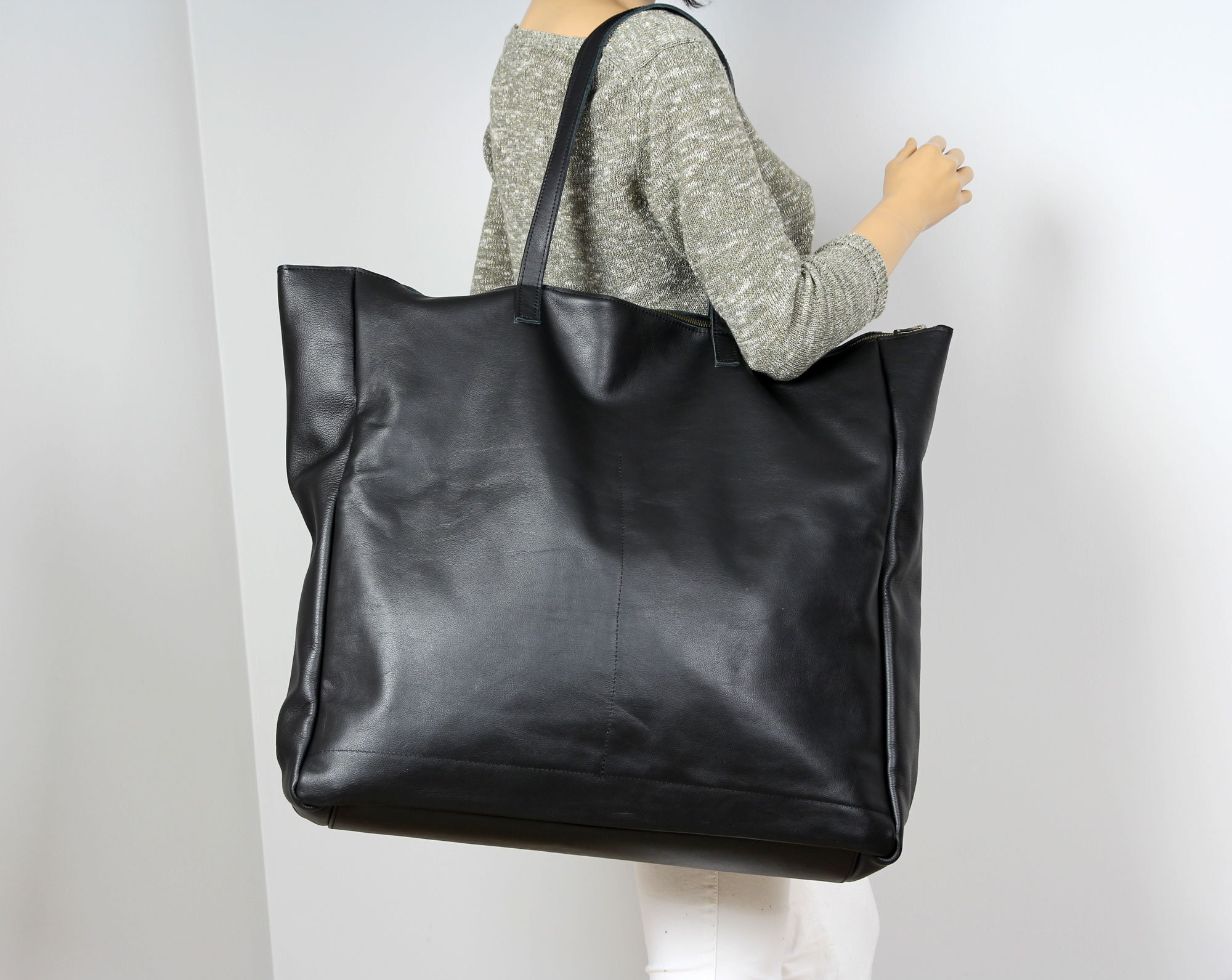 Women's Carryall Tote in Black Very Large Black Zippered - Etsy