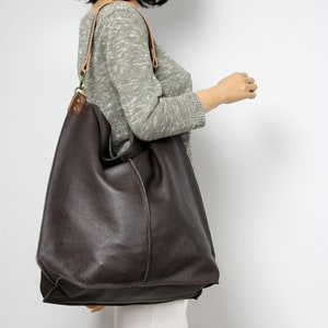 Dark Brown Leather Hobo Bag With Zipper Everyday shoulder bag limited edition image 7