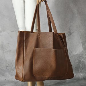 Leren shoppertas - grote bruine leren handtas met voorvak - draagtas - draagtas - oversized weekendtas - zachte leren damestas