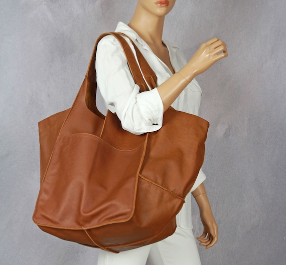 Light tan sales tote bag