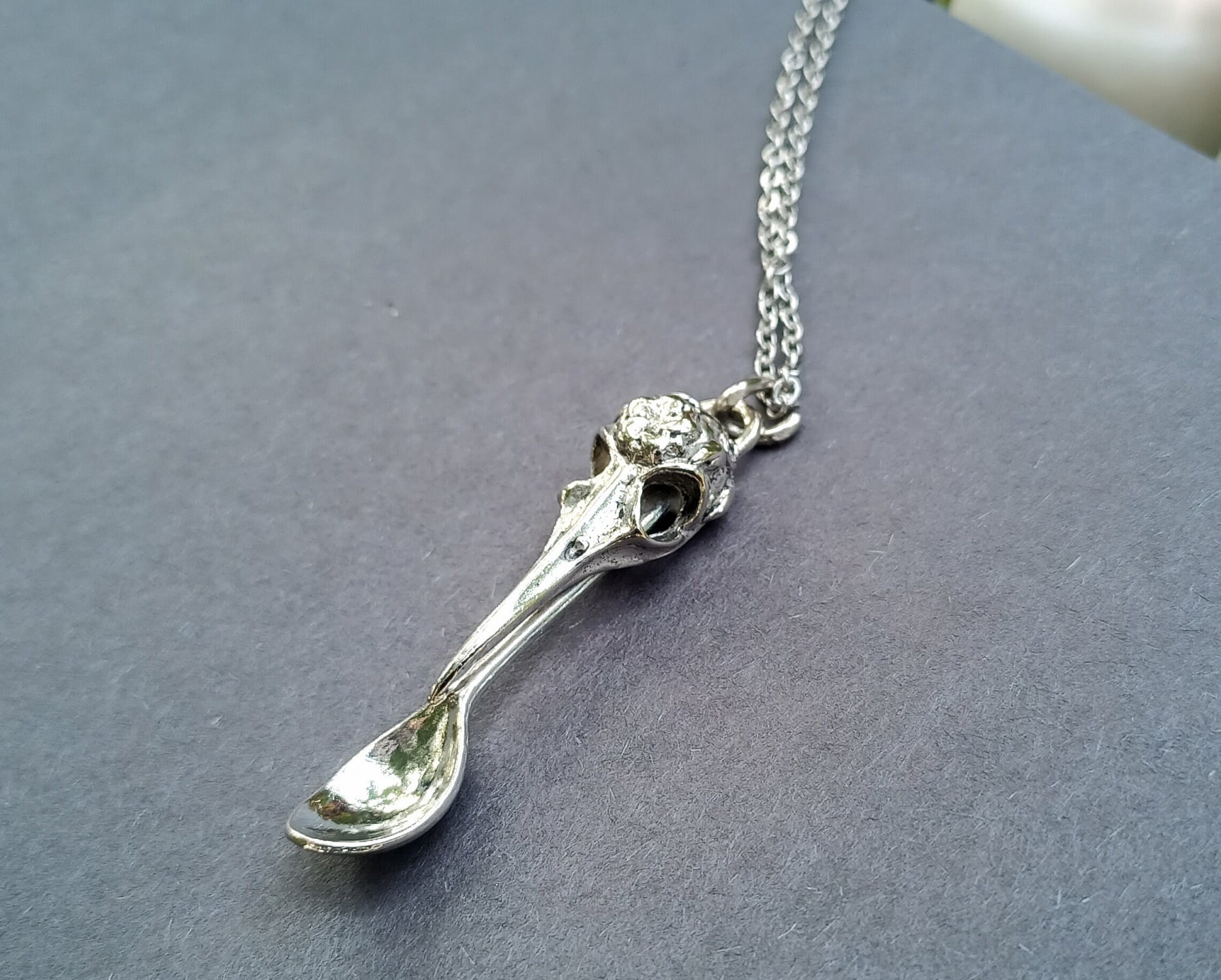  iSnuff Safe Spoon Pendant Necklace Crown Teaspoon, Pocket  Sized Spice Spoon Keychain Tiny Spoon