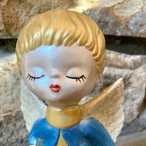 Vintage 1950s Ceramic Kissing Angel, Mid Century Christmas, Vintage Angels, Blonde Angels, 1950s Christmas Decor, Angel Figurines, Nostalgic