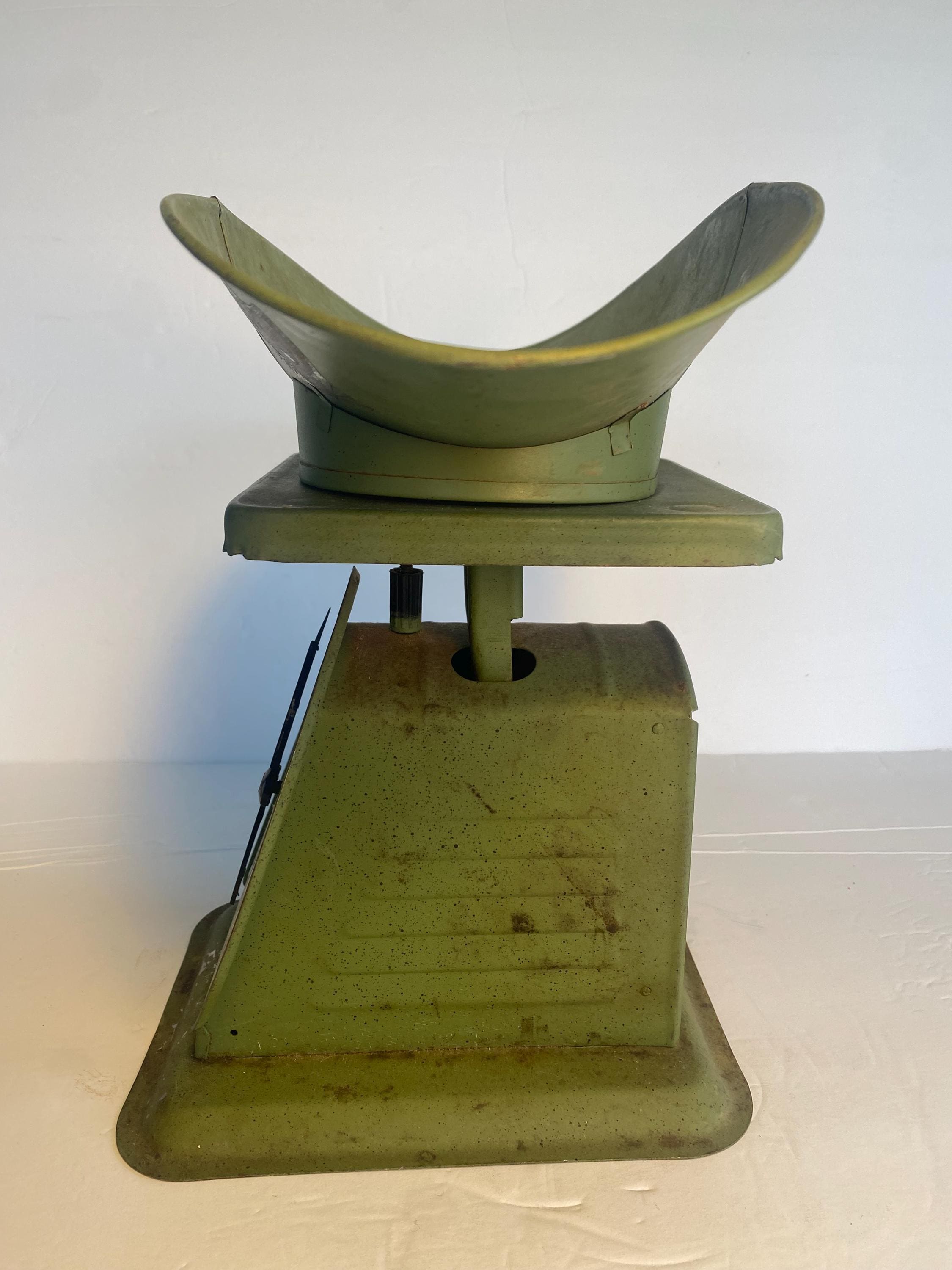 Sale!!!vintage Sears and Roebuck Company 25 Pound Green Scale 1906
