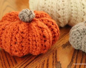 Chunky Fall Crochet Pumpkin Pattern - Textured Crochet Pumpkin - 3 sizes