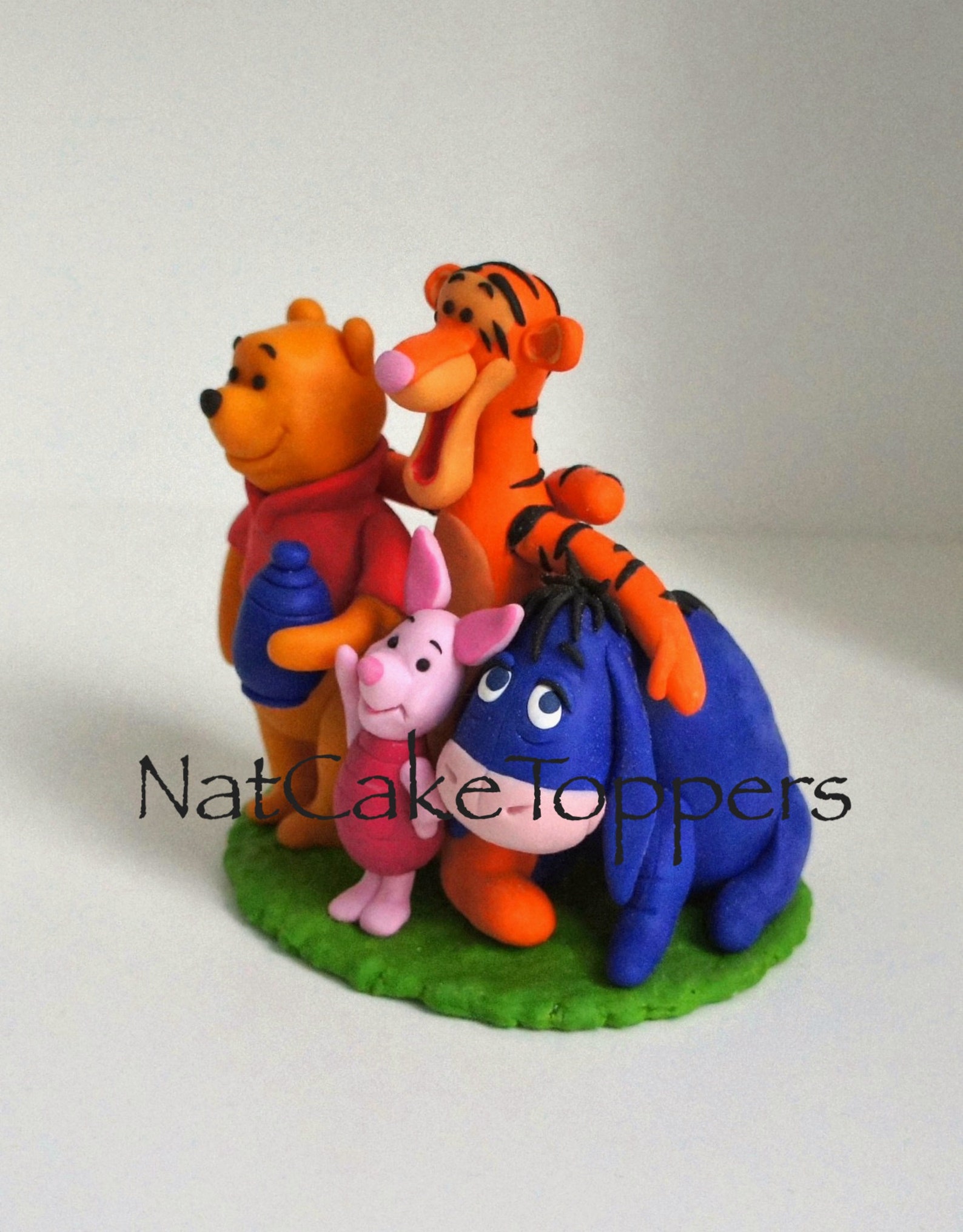 winnie the pooh cake topper figures