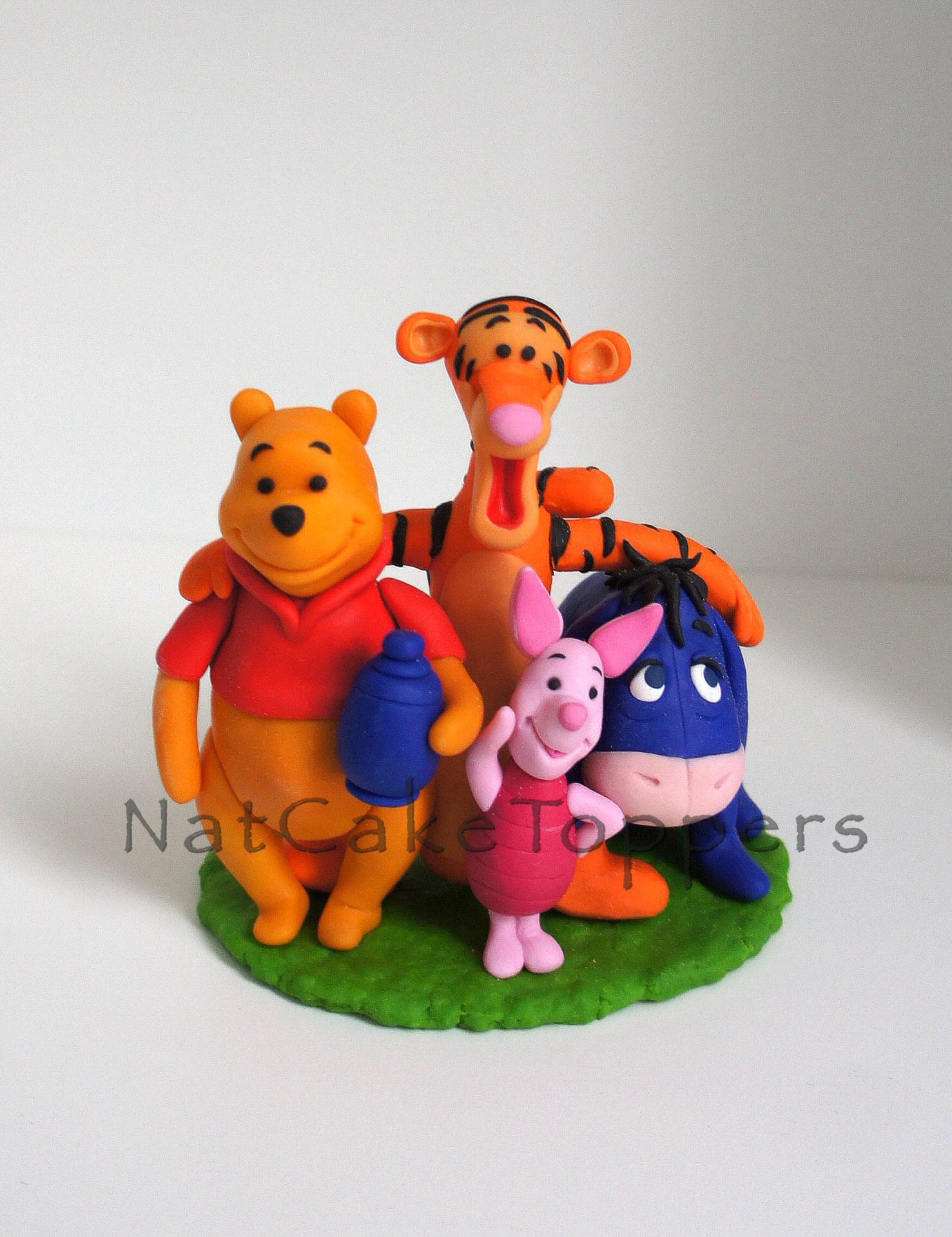 winnie the pooh cake topper figures