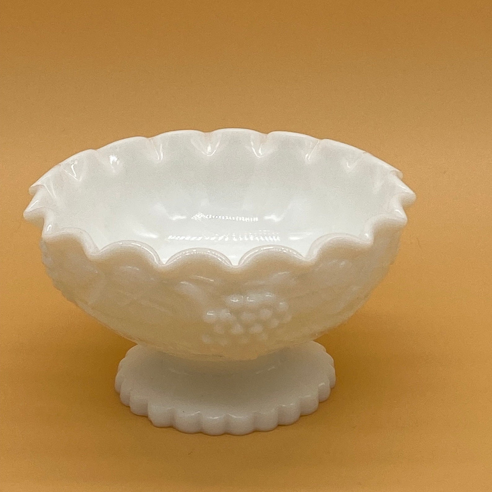 Milk Glass Grape Pattern Value