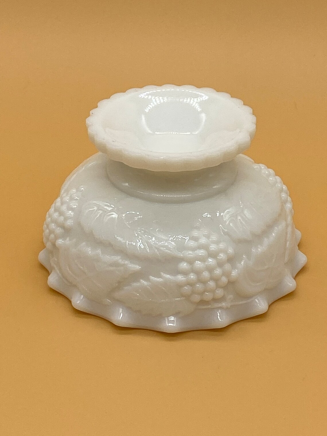 Vintage Westmoreland Grape Pattern Milk Glass Small Bowl - Etsy