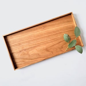 Wood Tray / Cherry / Shallow Valet + Catchall Tray