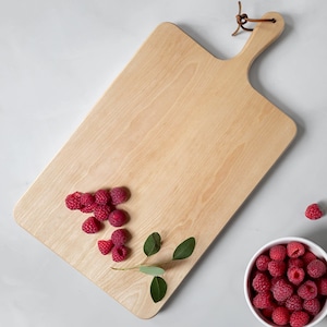 Charcuterie Board / Birch / Paddle Board