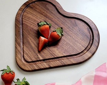 Charcuterie Board / Black Walnut / Heart Cutting Board / Valentine's Day Gift