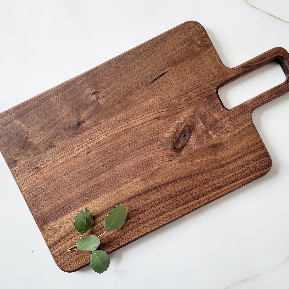 Charcuterie Board / Black Walnut / Cut Out Handle Paddle Board - Etsy