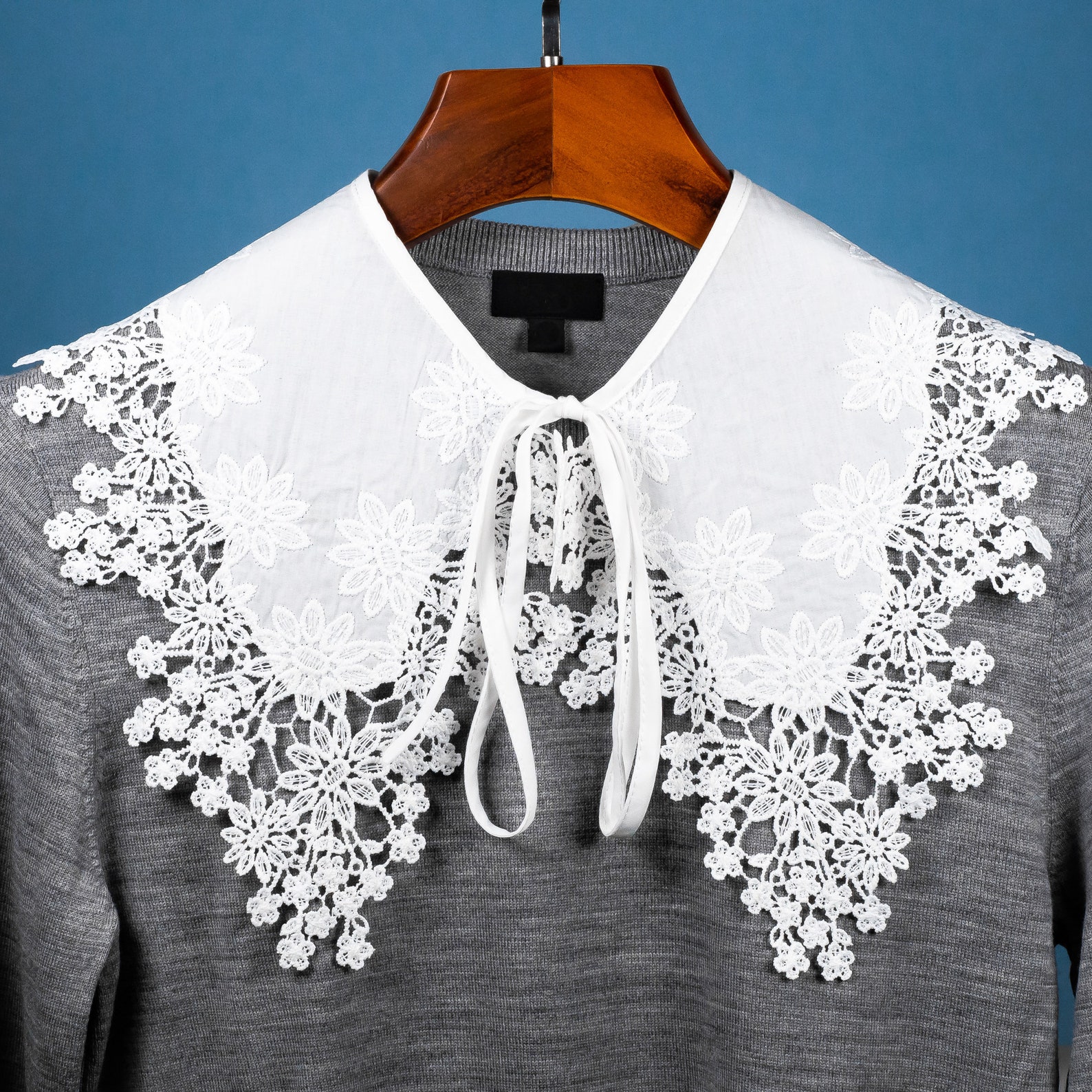 White Bertha Cotton Floral Collar Peter Pan Design for Women - Etsy