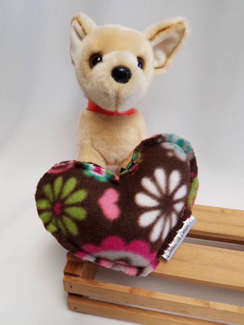 Dog ToyChihuahua ToySmall Dog ToyTiny Pet ToyFabric ToysSqueak-less Dog ToyQuality Made Pet ToyPet GiftFleece Dog ToyHeart Toy