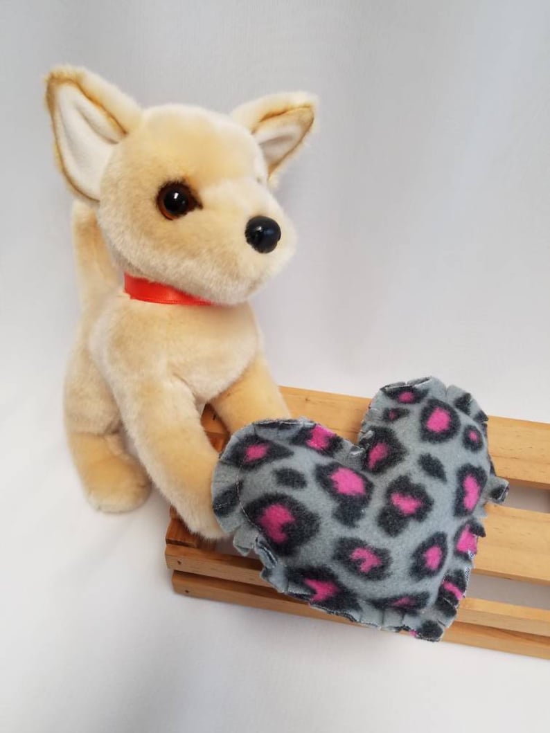 Dog ToyChihuahua ToySmall Dog ToyTiny Pet ToyFabric ToysSqueak-less Dog ToyQuality Made Pet ToyPet GiftFleece Dog ToyHeart Toy