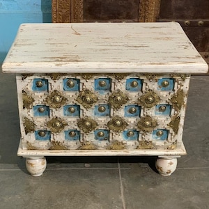Indian storage chest, vintage indian trunk, dowry chest, hope chest, blanket box, wedding chest, coffee table furniture, home and living