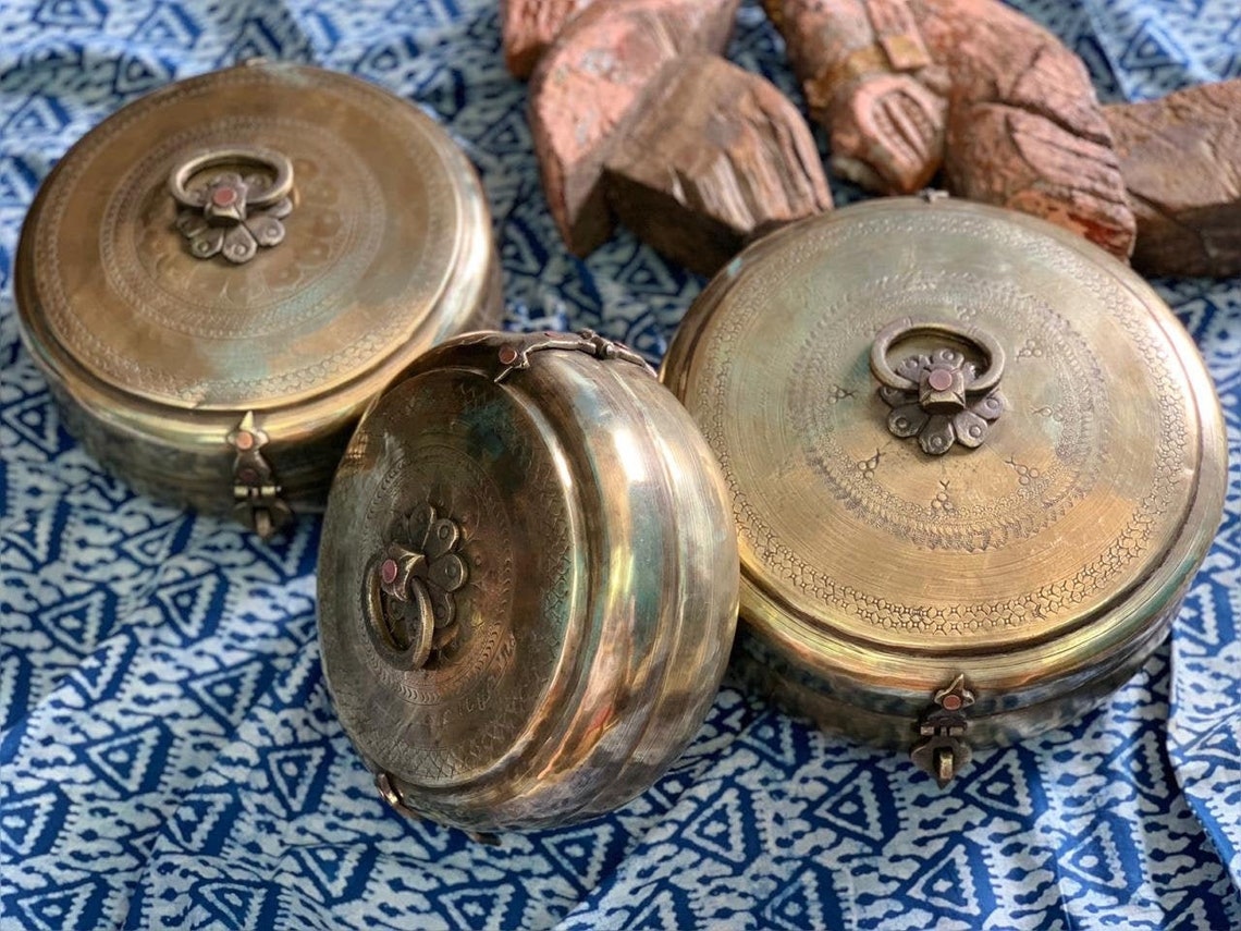 Brass Chapati Box/ Vintage Brass Bread Box/ Vintage Brass Lunch Box
