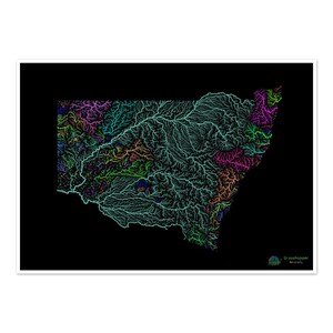 Nouvelle-Galles du Sud - Carte du bassin hydrographique, arc-en-ciel sur noir - Impression artistique
