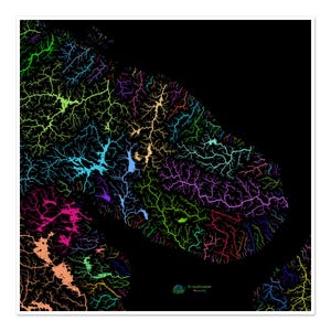 La péninsule de Kola - Carte du bassin hydrographique, arc-en-ciel sur noir - Impression artistique