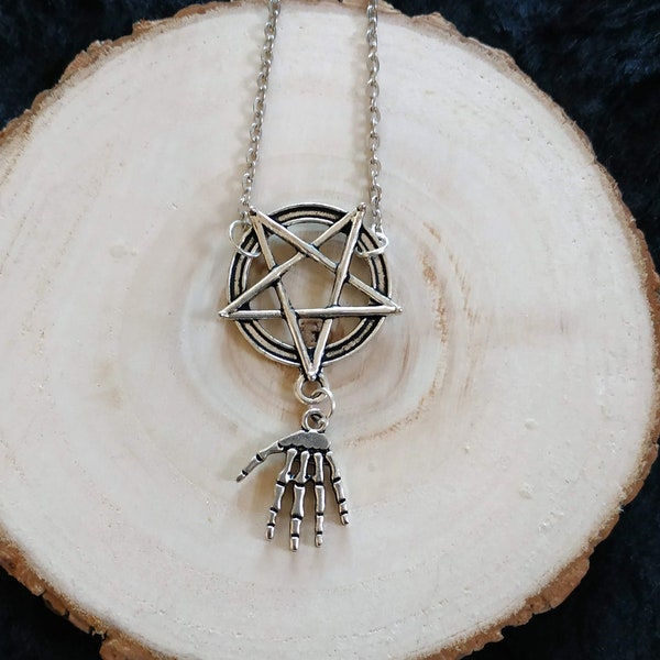 Collier pentagramme zombie, collier zombie, collier gothique,