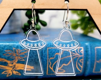 Alien Abduction Earrings, UFO Gifts, UFO Earrings, Flying Saucer, Alien Gifts, Alien Earrings, Alien Abduction Cow, Alien Abduction Art