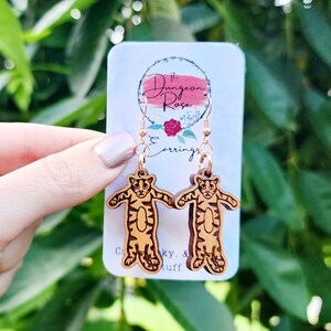 Dangling Cat Earrings, Tabby Cat Earrings, Animal Lover Gift, Cat Jewelry, Animal Earrings, Animal Jewelry, Animal Rescue Gift