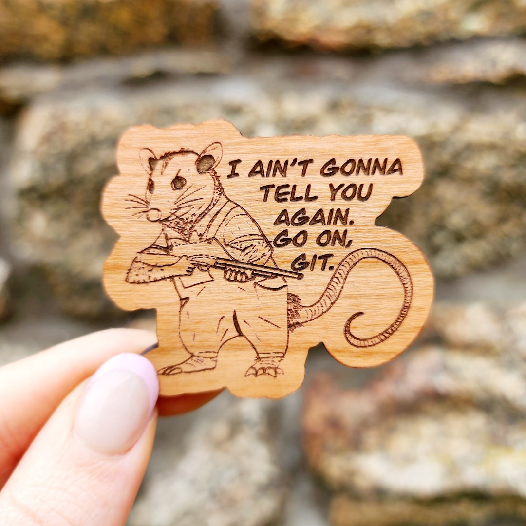 Go on Git Possum Magnet, Hillbilly Possum, Redneck Possum