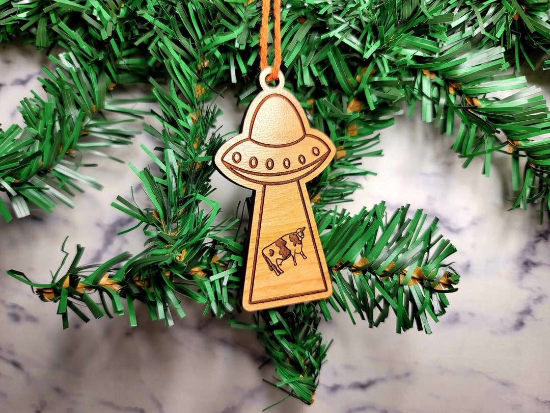 UFO Abduction Ornament, UFO Art, Flying Saucer, Alien Abduction Art ...