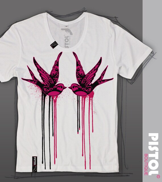 Mode oiseaux » de pistolet Boutique Mens « Tatouage Hirondelle oiseaux » Mode blanc Scoop cou Tshirt e3d234 Mode oiseaux » de pistolet Boutique Mens « Tatouage Hirondelle oiseaux » Mode blanc Scoop cou Tshirt e3d234